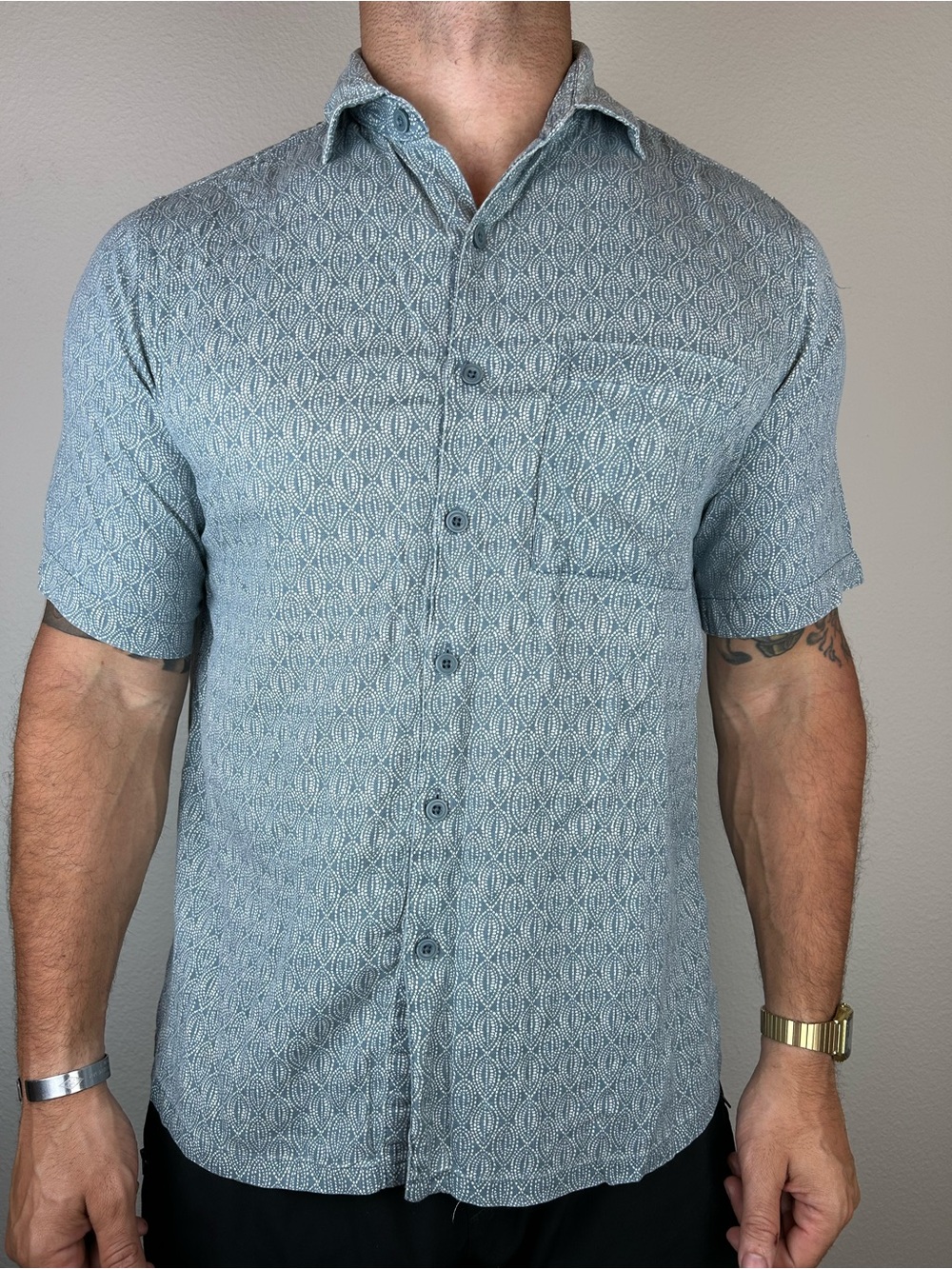 Vintage Silk Button Down Shirt Men’s Medium Blue White Pattern Pocket Casual